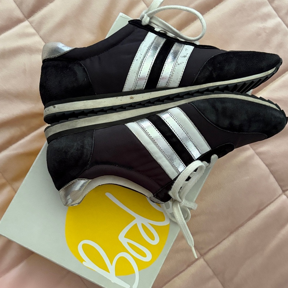 Boden sneakers